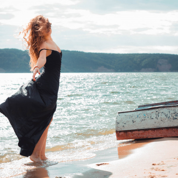 Nosisz S lub XS? Sukienki i bluzki w małych rozmiarach