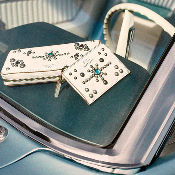 Jakie akcesoria damskie warto kupić dla siebie?