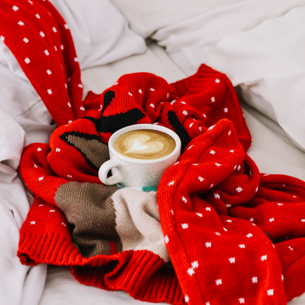 Masz już świąteczny, obciachowy sweter? To prawdziwy must have!