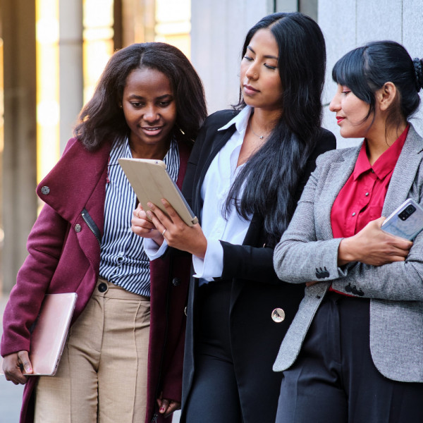 Biurowy dress code czyli stroje formalne