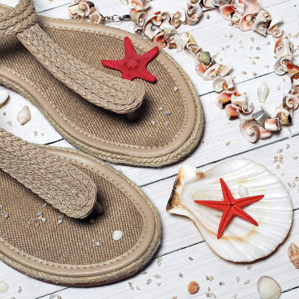 Jakie sandały na lato? Wybieramy piękne i wygodne!