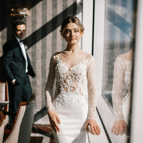 Jak wybrać idealną suknię ślubną? Przewodnik, który oszczędzi Ci stresu i czasu