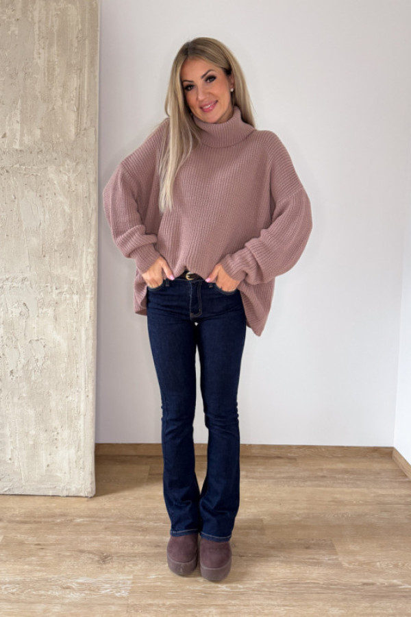 Sweter z golfem oversizowy perfumowany palio - mocca