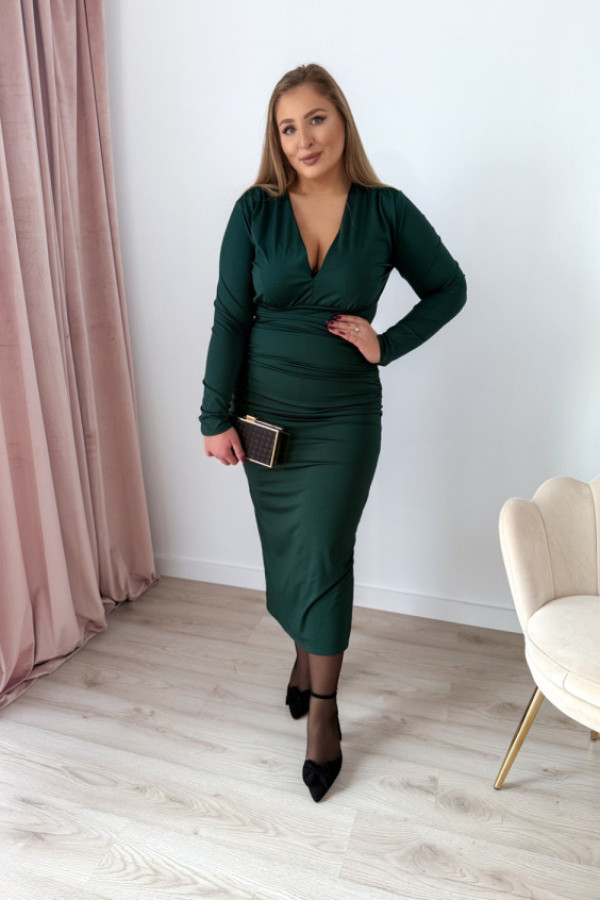 Sukienka maxi z delikatnym marszczeniem i dekoltem v sylvia - butelkowa zieleń