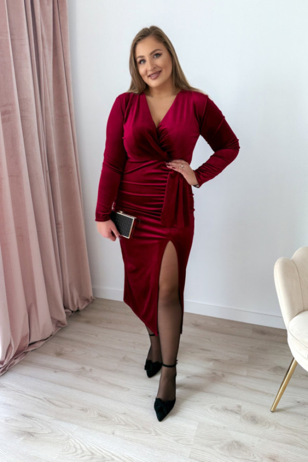 Sukienka welurowa z rozcięciem na nodze golden hour - bordo
