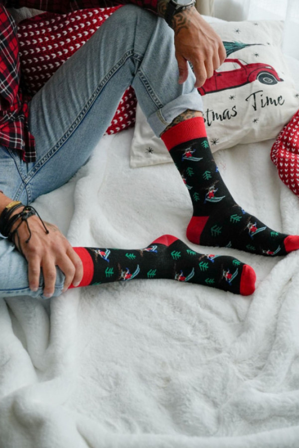 Skarpetki męskie świąteczne renifer na nartach - czarne