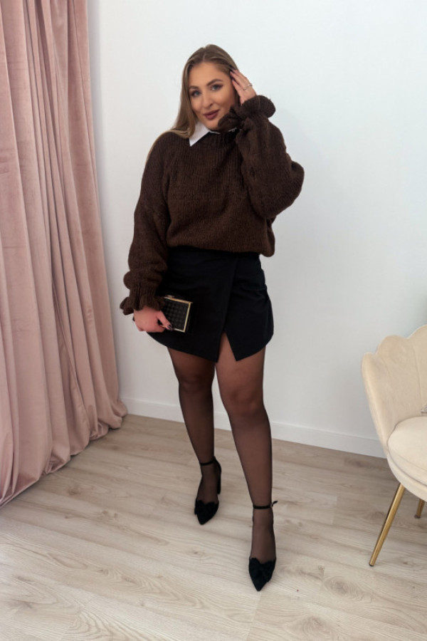 Sweter oversize z wełną i szerokimi rękawami z falbanką graceful - czekolada