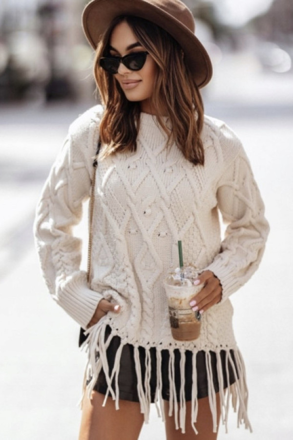 Jasnobeżowy sweter z frędzlami cocomore