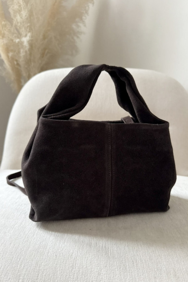 Skórzana zamszowa torebka adele czekolada