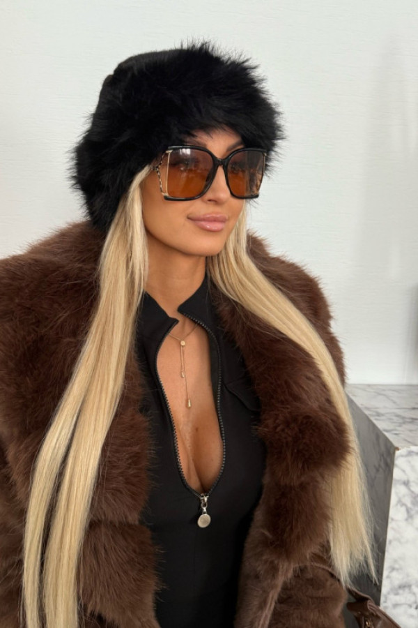 Luksusowa czapka damska z imitacji futra czarna flora