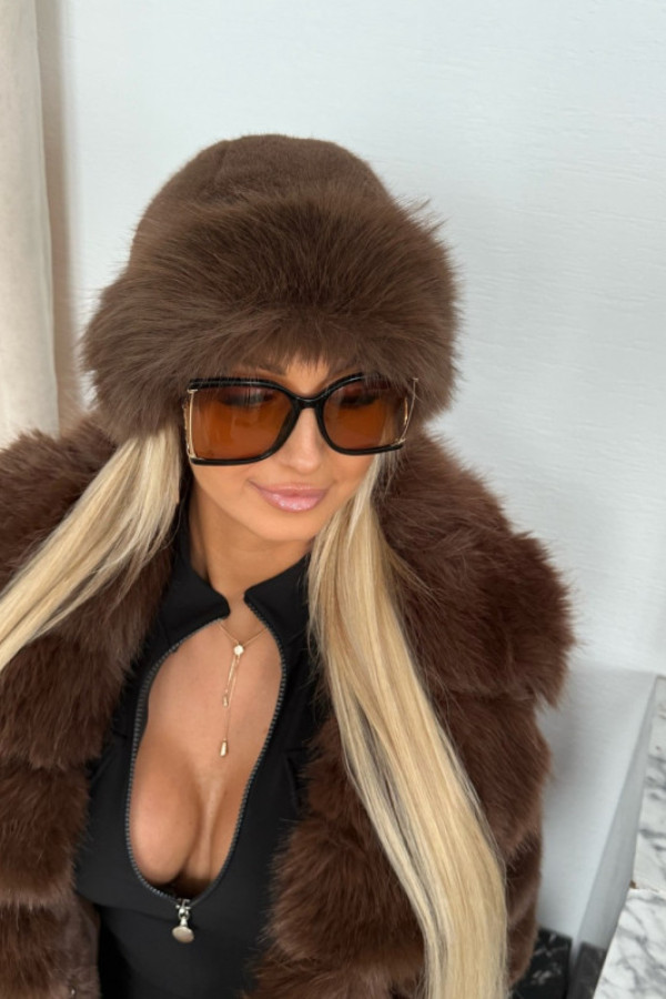 Luksusowa czapka damska z imitacji futra brązowa flora