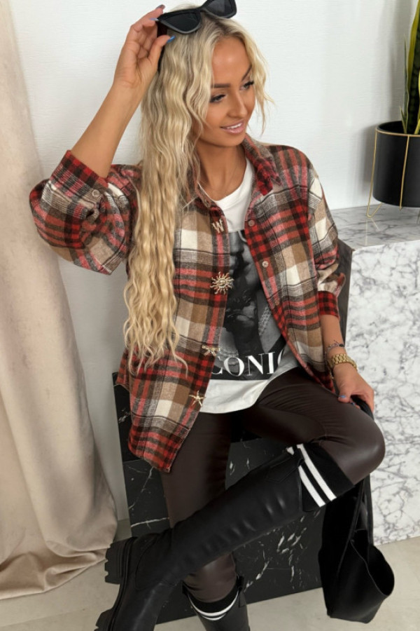 Ciepła koszula damska w kratę oversize z odpinanymi ozdobami – czerwień, beż, brąz, ecru catarina