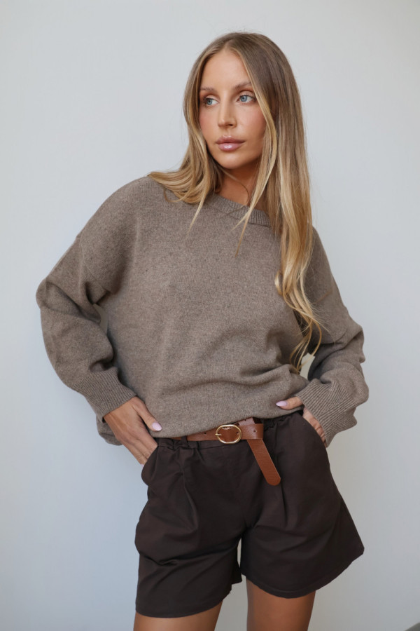 Szorty z paskiem czekolada pia