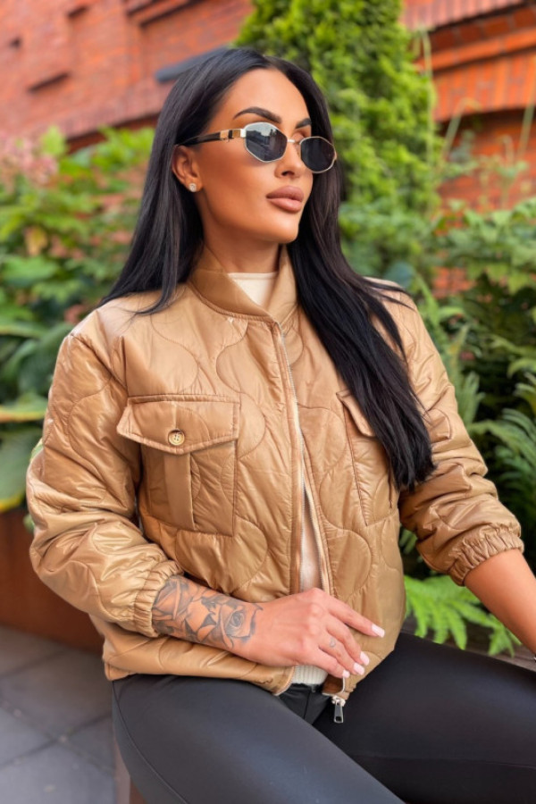 Kurtka przejściowa pikowana karmelowa