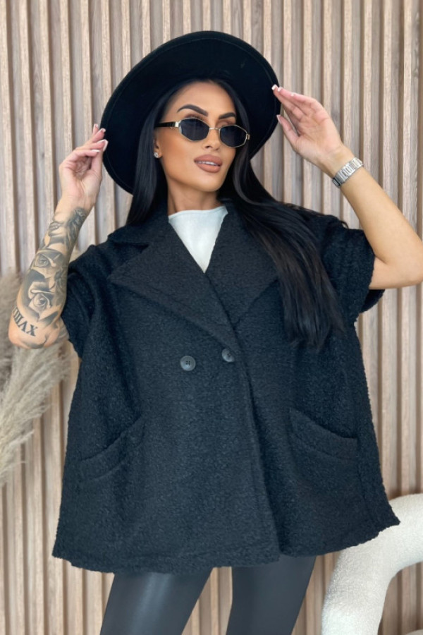 Narzutka plus size zapinana na guzik czarna