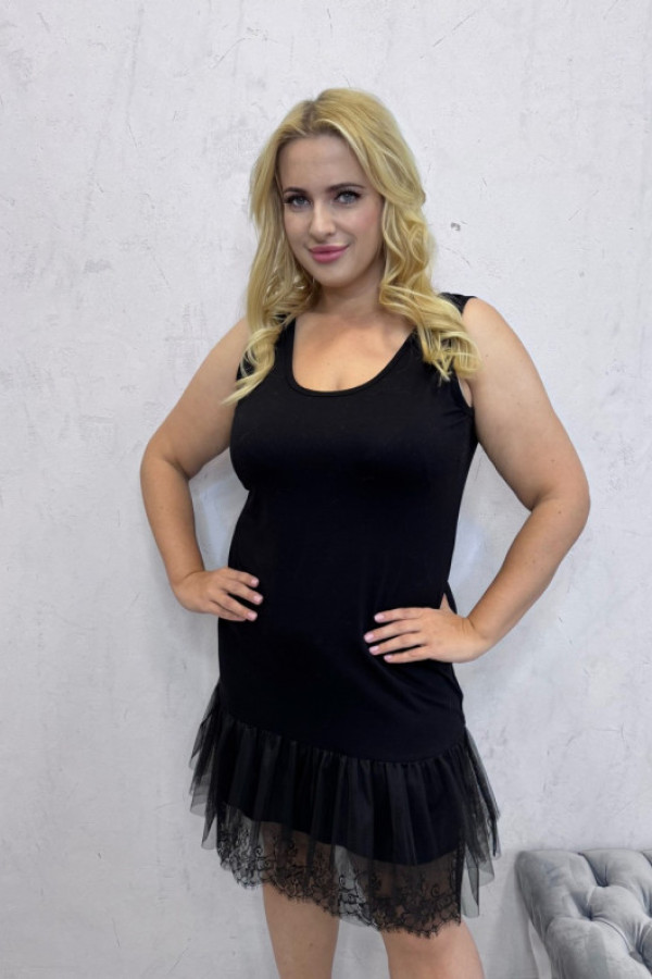 Halka dopasowana czarna