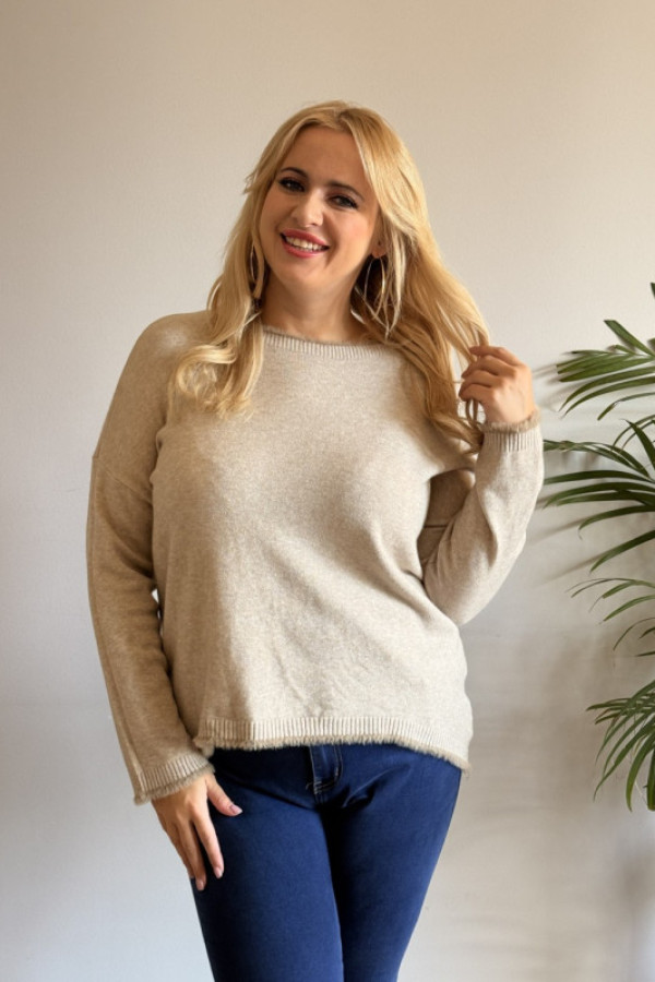 Sweterek klasyczny oversize beżowy