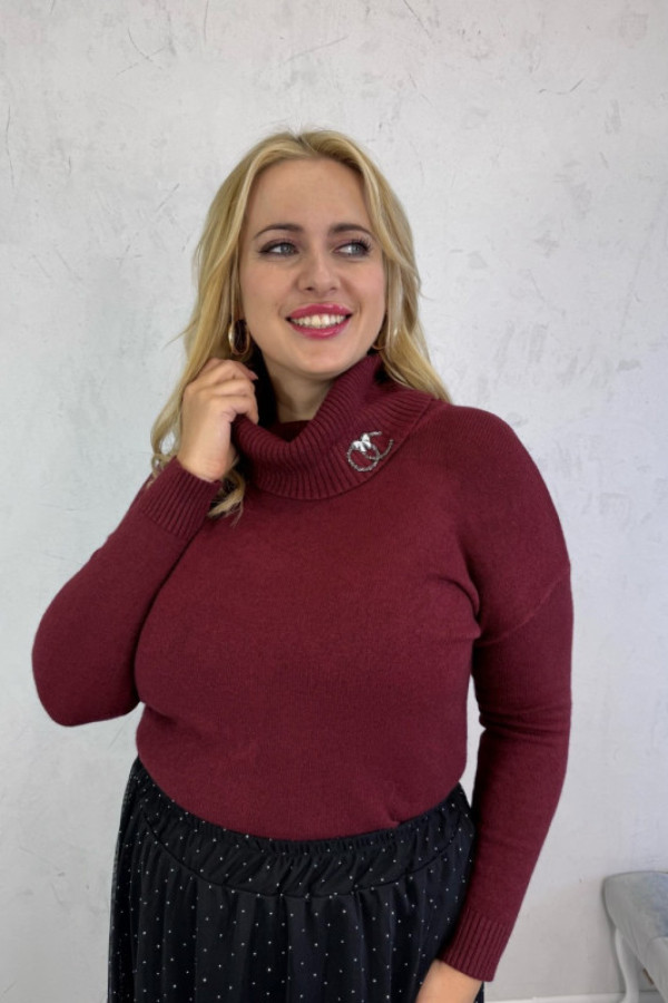 Sweterek klasyczny oversize z golfem bordowy