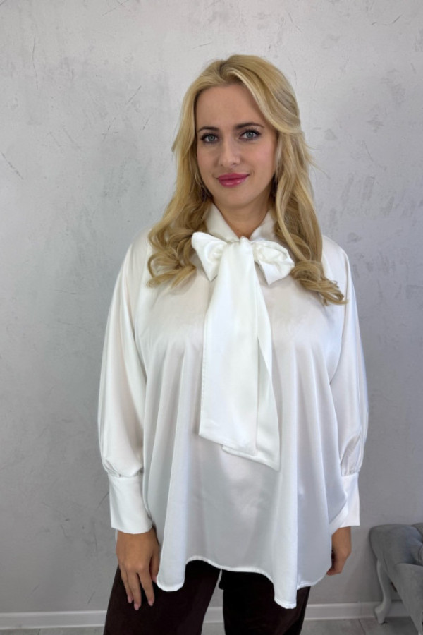 Bluzka koszulowa oversize biała