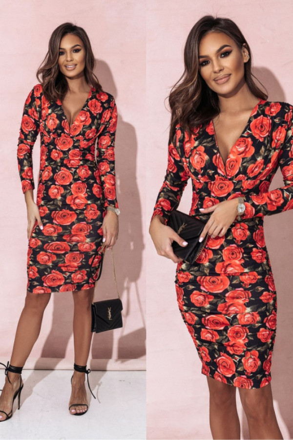 Dopasowana sukienka z marszczeniem noele roses czarno/czerwona