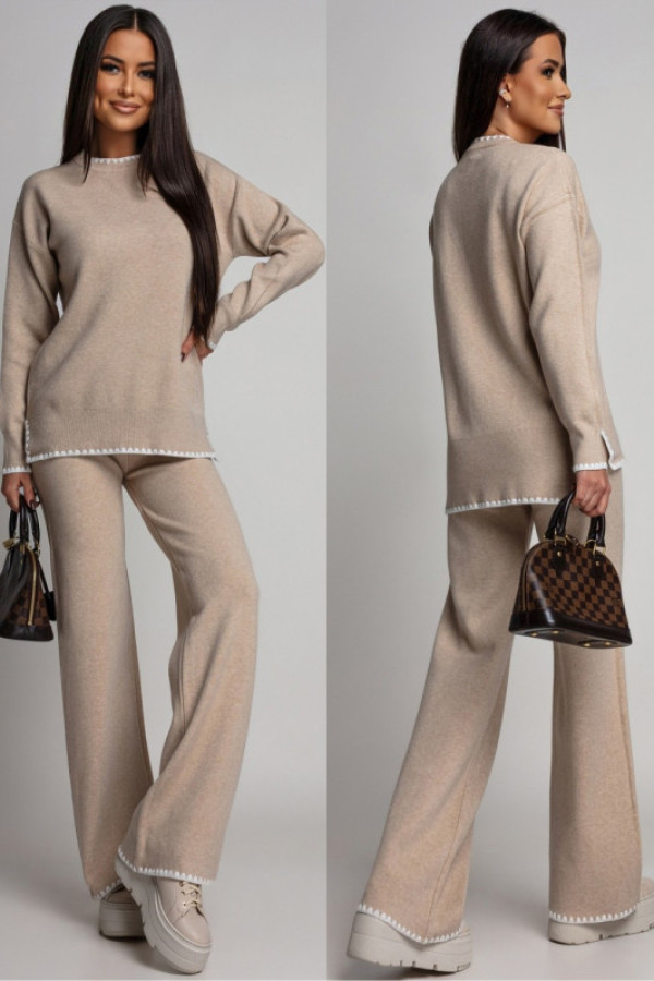 Dzianinowy komplet sacrano beżowy