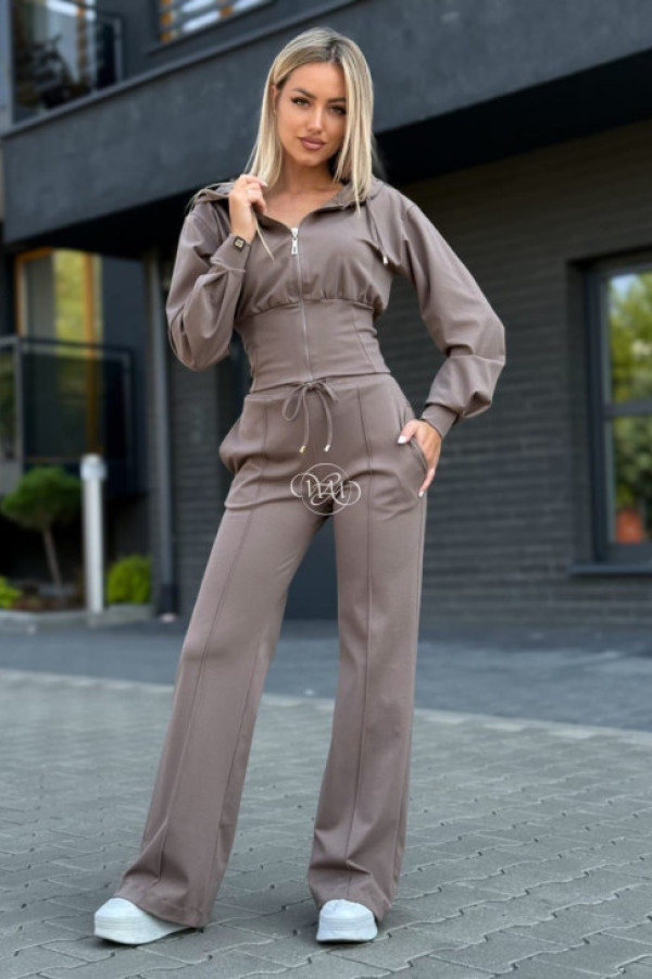 Komplet bawełniany z szeroką nogawką mocca