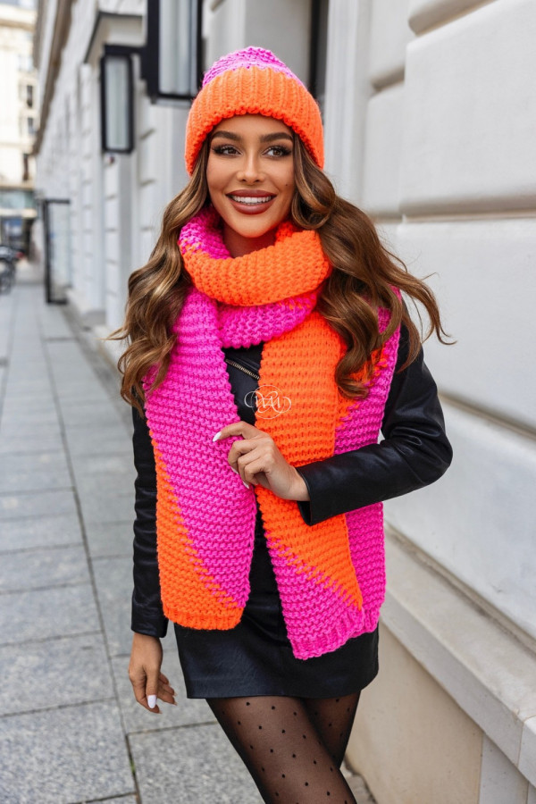 Komplet czapka i szalik nessi różowo-pomarańczowy
