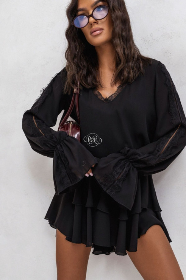 Sukienka sara – czarna