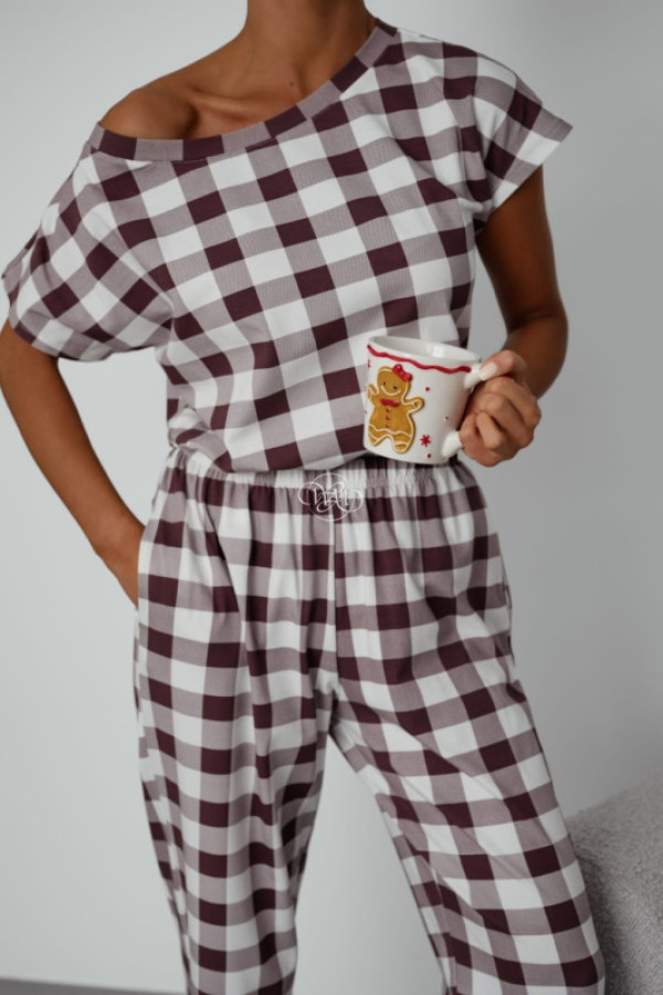 Piżama długa w czekoladową kratę