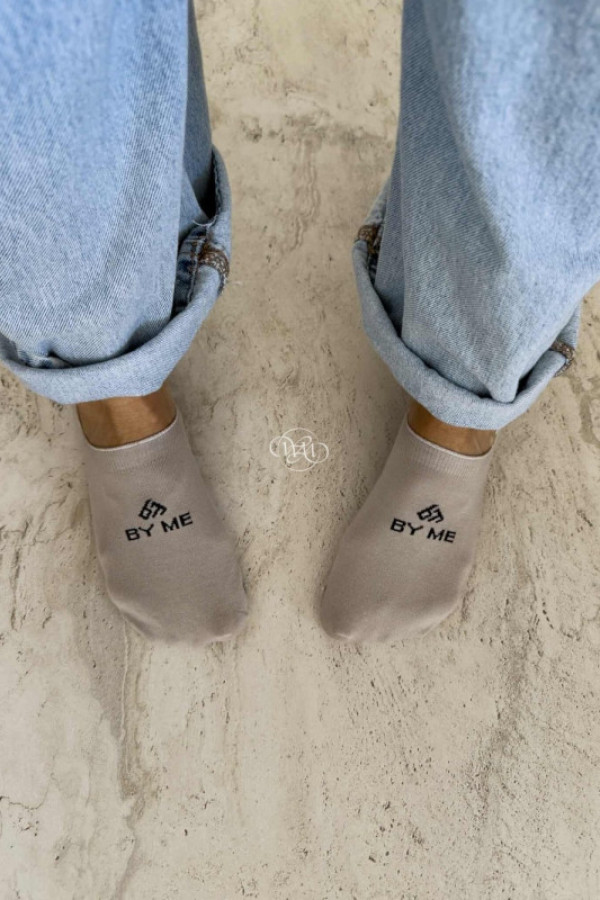 Mikrostopki by me – beżowe z czarnym logo