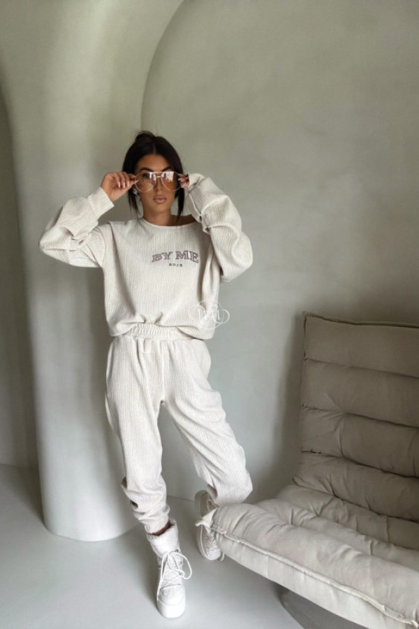 Komplet bario – jasny beż