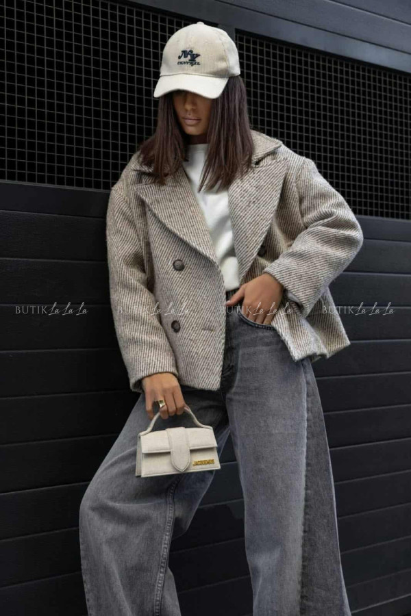 Płaszcz o kroju marynarki beżowo szary more