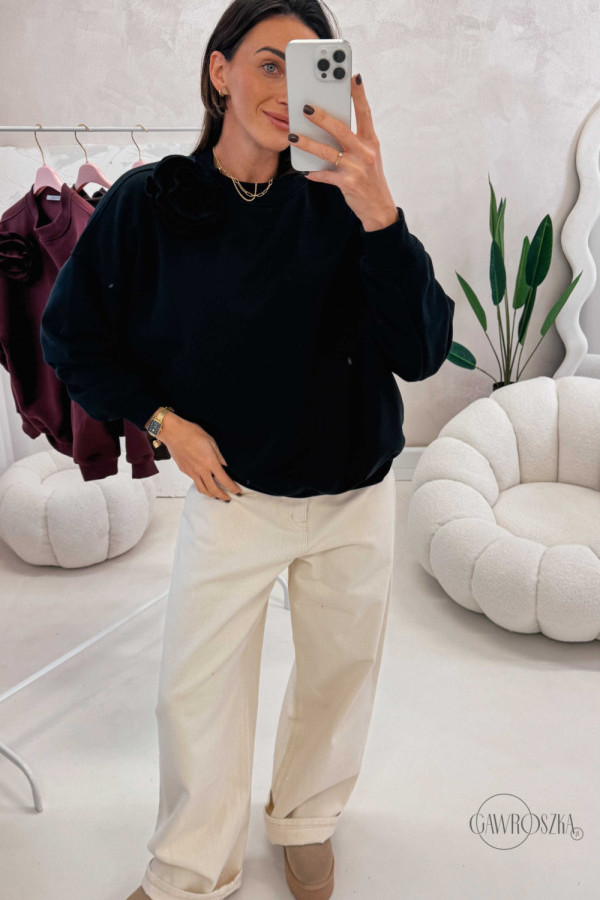 Bluza z różą chloe - czarna