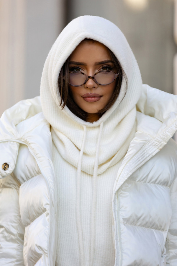 Stylowa balaklawa cocomore śmietankowa