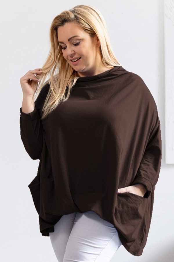 Mega oversize bluzka plus size w kolorze brązowym zakładka dekolt woda kieszenie crystal