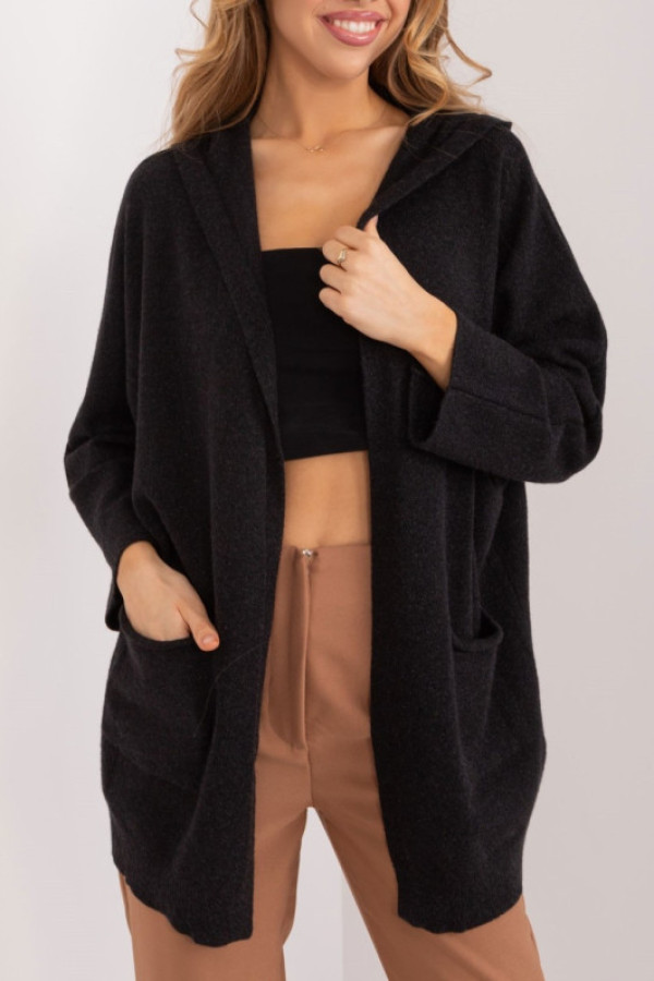 Sweter damski oversize w kolorze czarnym narzutka milutki kardigan z kapturem twist
