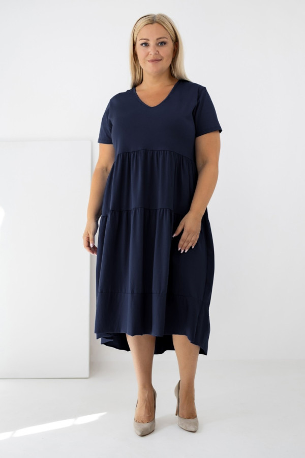 Sukienka plus size w kolorze granatowym krótki rękawem falbany v dekolt samanta