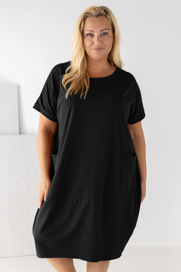 Bawełniana sukienka plus size w kolorze czarnym z kieszeniami przeszycie miley