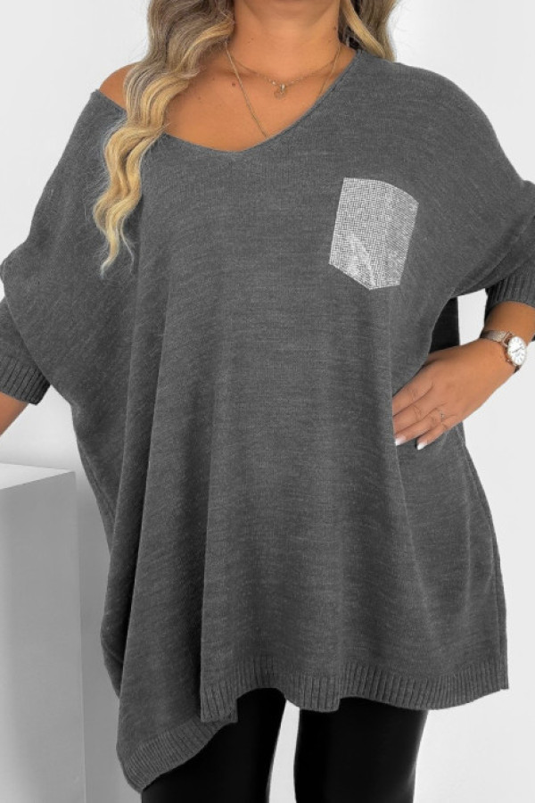 Mega oversize sweter damski w kolorze grafitowym dekolt v kieszonka luiza