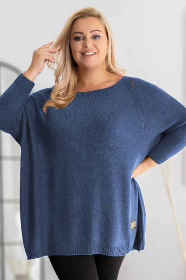 Mega oversize sweter damski w kolorze denim ażur naszywka shape