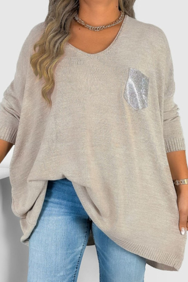 Mega oversize sweter damski w kolorze beżowym dekolt v kieszonka luiza