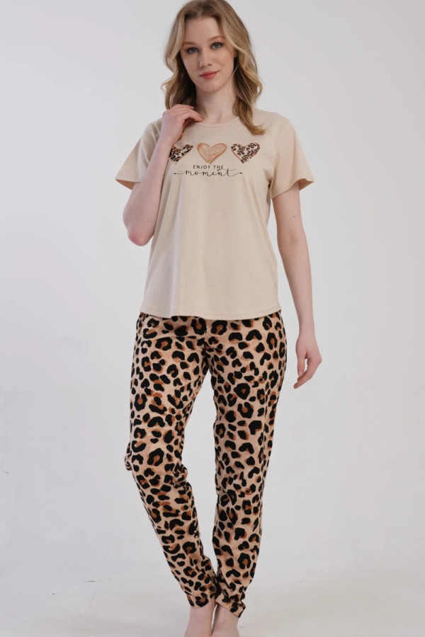 Piżama damska plus size w kolorze beżowym komplet t-shirt + spodnie wzór panterki sandy