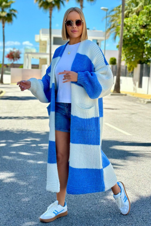 Długi kardigan w kolorze ecru-niebieskim z kieszeniami munir