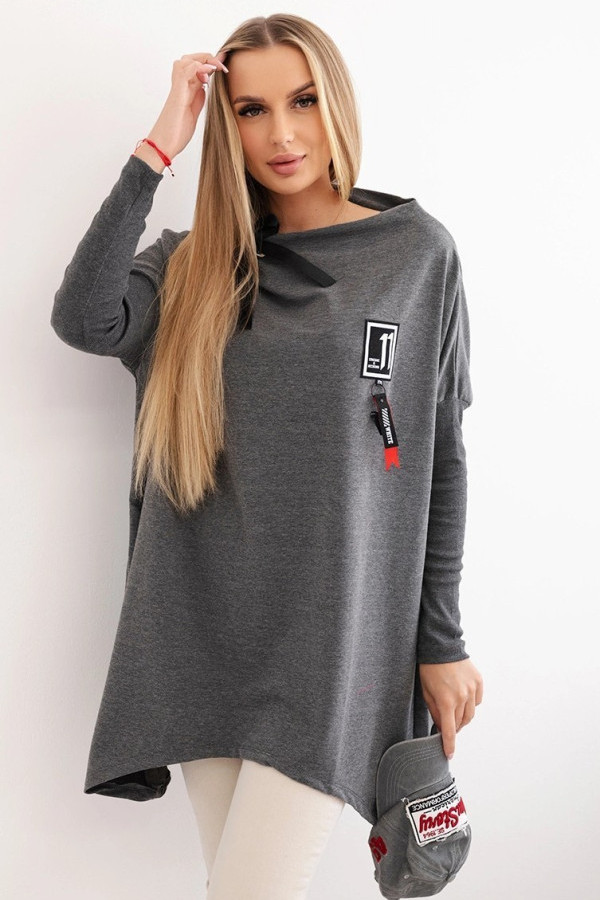 Lekka asymetryczna bluza boki rogi plus size w kolorze grafitowym sznurowany dekolt opal