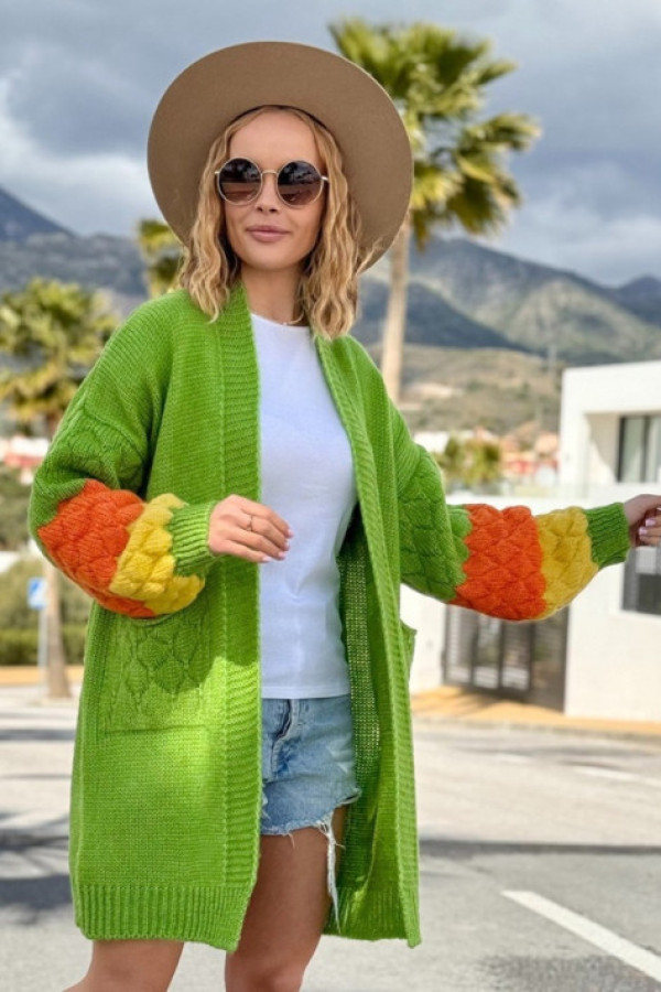 Sweter kardigan w kolorze jasno zielonym ozdobne rękawy alicja