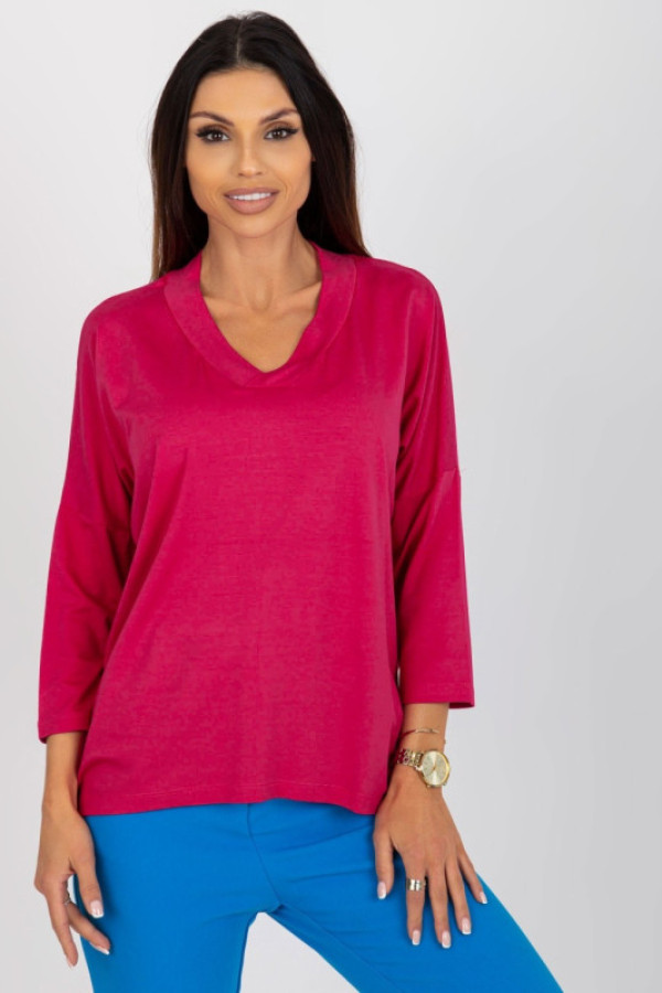 Bluzka damska basic w kolorze fuksji rękaw 3/4 dłuższy tył dekolt v-neck rajna