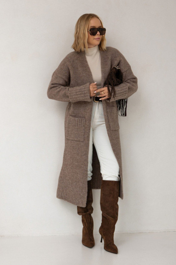 Długi sweter kardigan damski w kolorze brązowym z kieszeniami havier