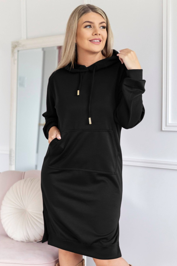 Masełkowa sukienka kangurka w kolorze czarnym z kapturem eshe
