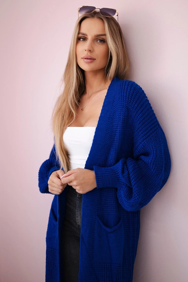 Duży kardigan sweter damski w kolorze kobaltowym z kieszeniami luźna narzutka morena