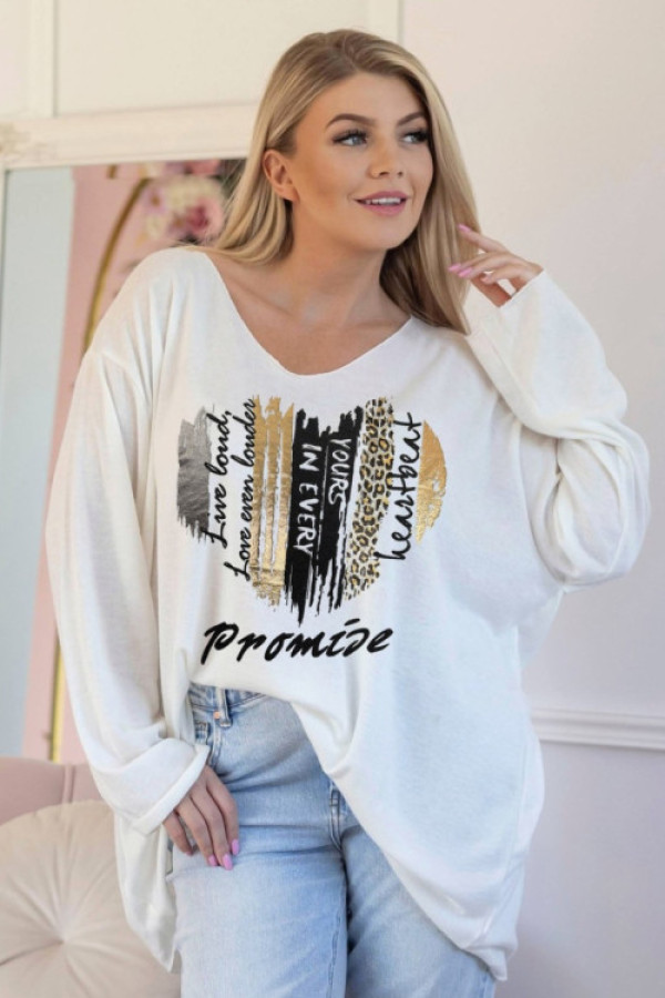 Milutki sweter damski oversize w kolorze ecru zwierzęcy nadruk serce promise